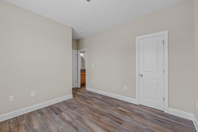 106 OAK CREST DR, Kearneysville, WV 25430