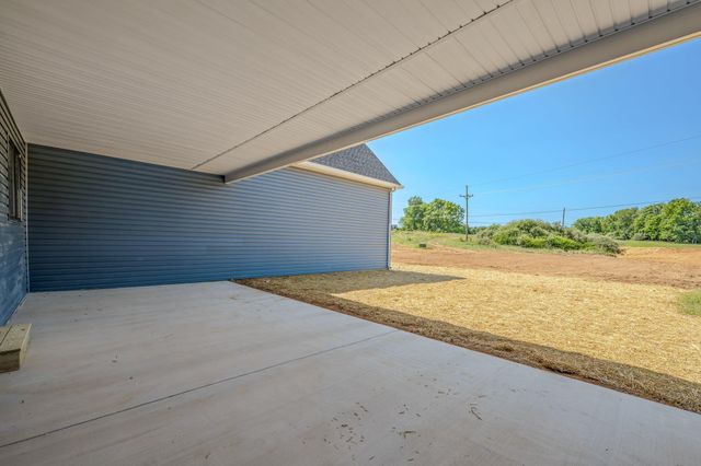 106 OAK CREST DR, Kearneysville, WV 25430