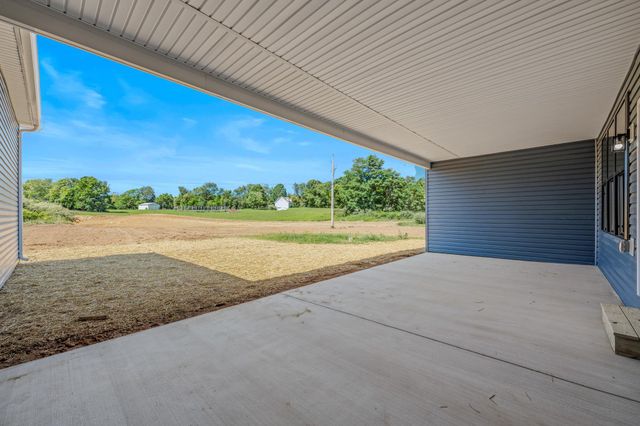 106 OAK CREST DR, Kearneysville, WV 25430