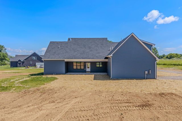 106 OAK CREST DR, Kearneysville, WV 25430
