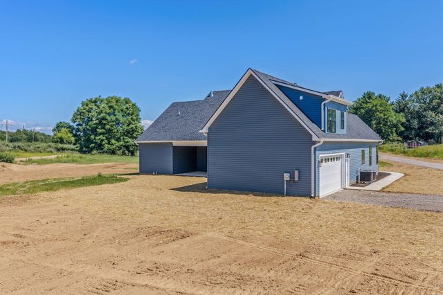 106 OAK CREST DR, Kearneysville, WV 25430