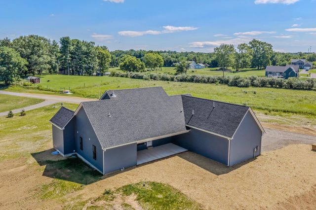 106 OAK CREST DR, Kearneysville, WV 25430