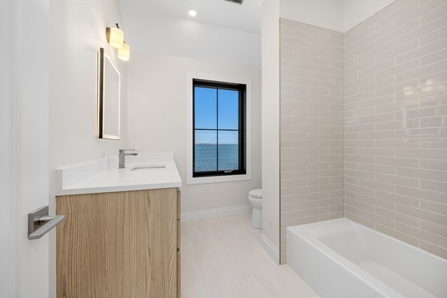 1092 Nantasket Ave, Hull, MA 02045