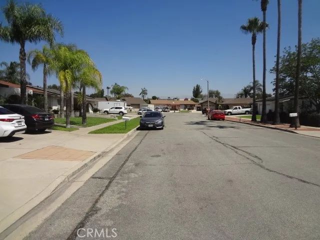 9116 Amber Court, Fontana, CA 92335