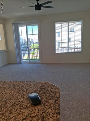 6369 Luna Rosa Avenue, Las Vegas, NV 89118