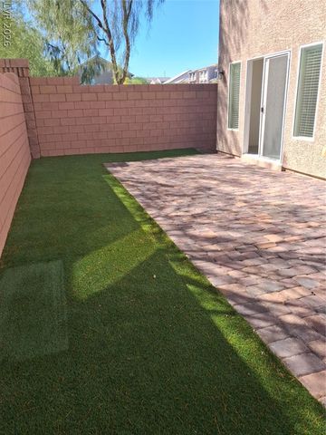 6369 Luna Rosa Avenue, Las Vegas, NV 89118
