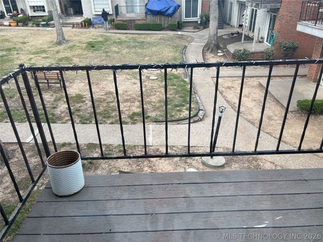 4720 E 68th Street 260, Tulsa, OK 74136