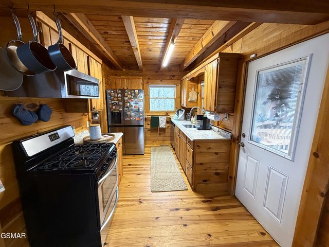 5150 Raven Branch Road, Del Rio, TN 37727