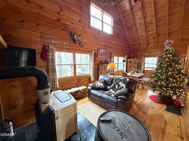 5150 Raven Branch Road, Del Rio, TN 37727