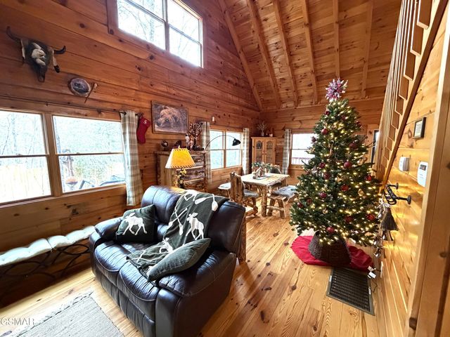 5150 Raven Branch Road, Del Rio, TN 37727