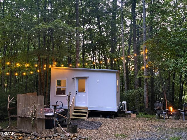 5150 Raven Branch Road, Del Rio, TN 37727