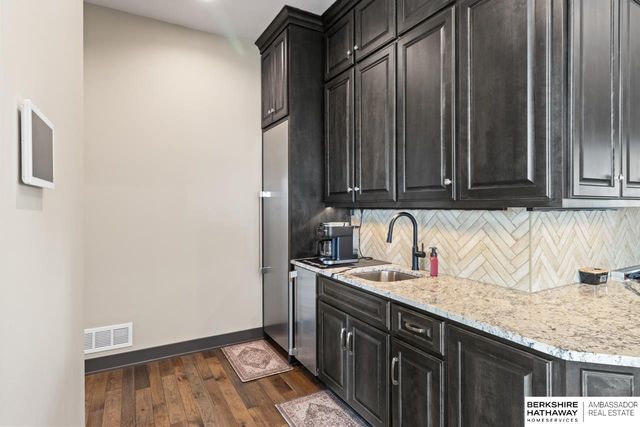 845 Freedom Ridge Road, Yutan, NE 68073