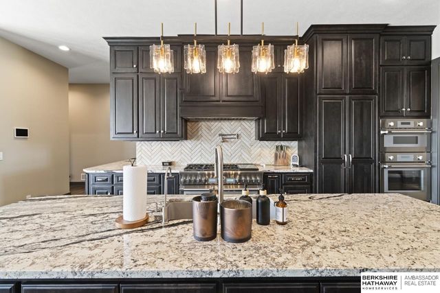 845 Freedom Ridge Road, Yutan, NE 68073