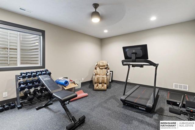 845 Freedom Ridge Road, Yutan, NE 68073