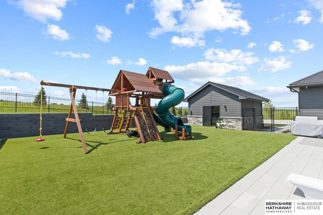 845 Freedom Ridge Road, Yutan, NE 68073