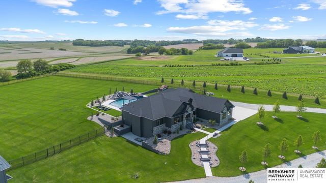 845 Freedom Ridge Road, Yutan, NE 68073