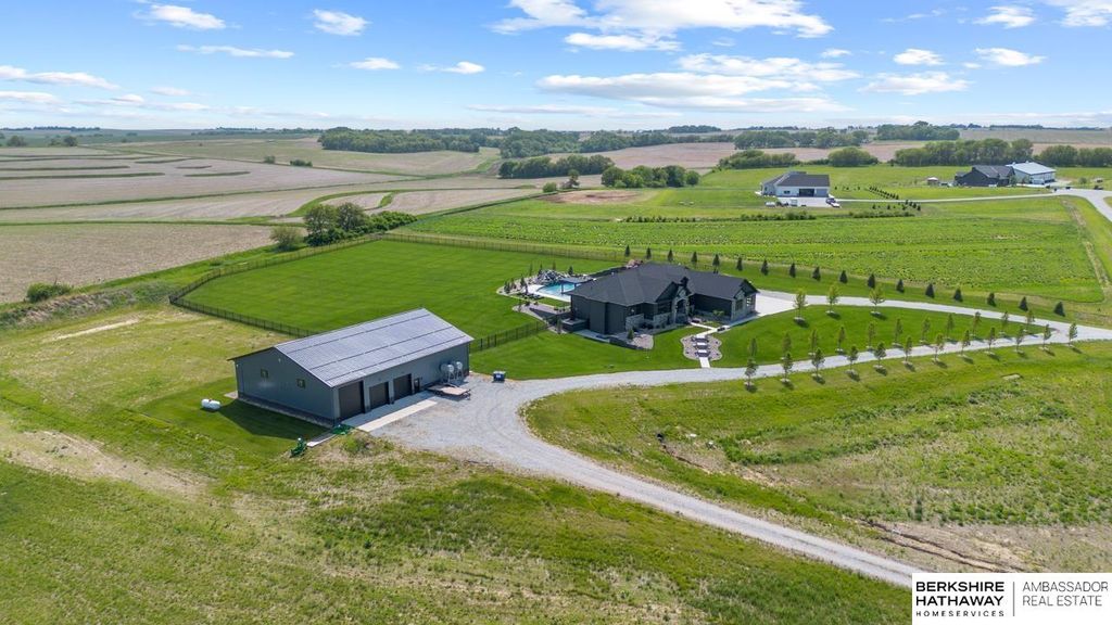 845 Freedom Ridge Road, Yutan, NE 68073