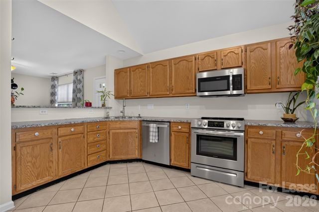 9020 Roseton Lane, Charlotte, NC 28277