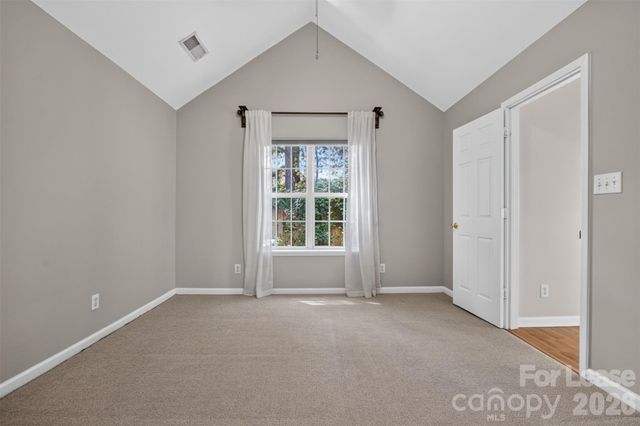 9020 Roseton Lane, Charlotte, NC 28277