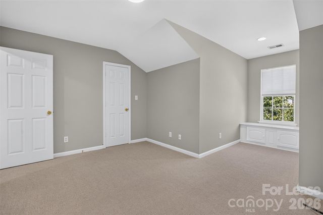 9020 Roseton Lane, Charlotte, NC 28277