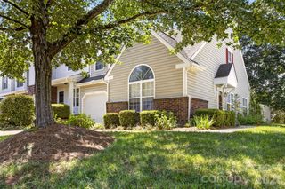 9020 Roseton Lane, Charlotte, NC 28277