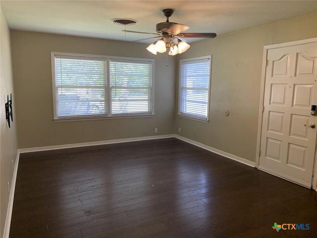 1401 S 47th Street, Temple, TX 76504