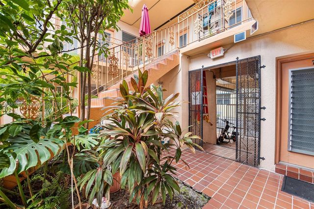 1060 Pennsylvania Ave 7, Miami Beach, FL 33139
