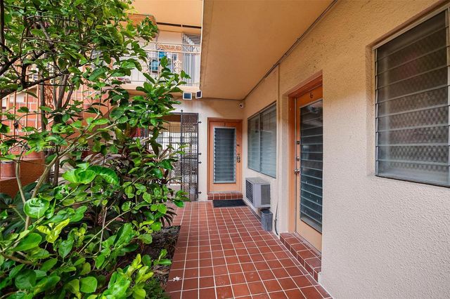 1060 Pennsylvania Ave 7, Miami Beach, FL 33139