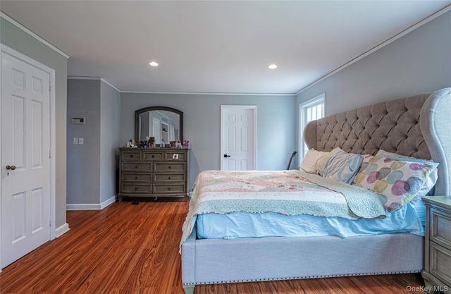 1678 Cedar Swamp Road, Brookville, NY 11545