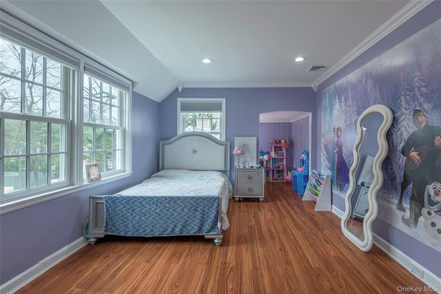 1678 Cedar Swamp Road, Brookville, NY 11545