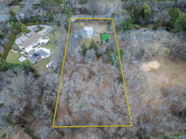 1678 Cedar Swamp Road, Brookville, NY 11545