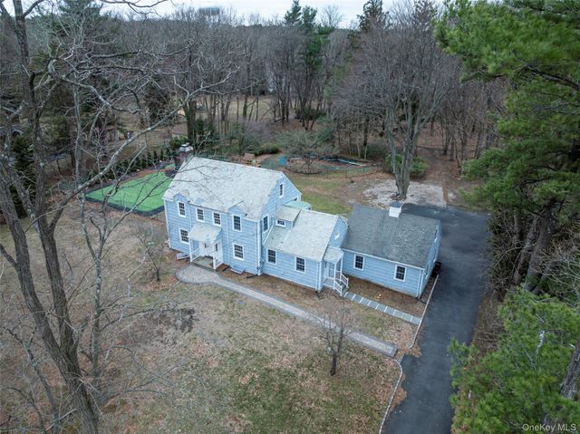 1678 Cedar Swamp Road, Brookville, NY 11545