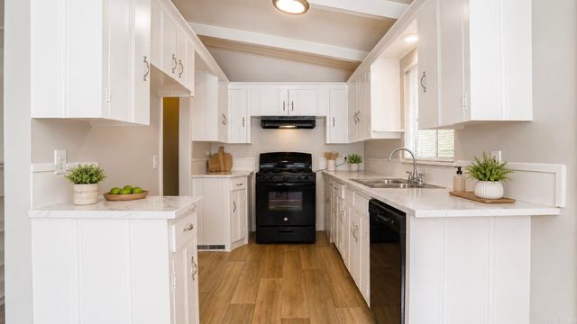 44 Sunnydale Drive, Little Rock, AR 72209