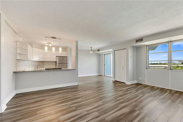 3315 58TH AVENUE S 615, St Petersburg, FL 33712