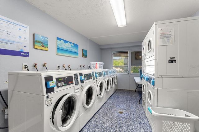 3315 58TH AVENUE S 615, St Petersburg, FL 33712