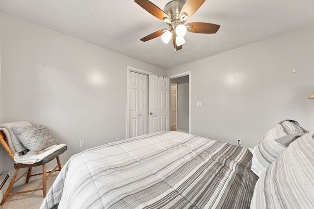 6 Clover Hill Road, Sutton, MA 01590