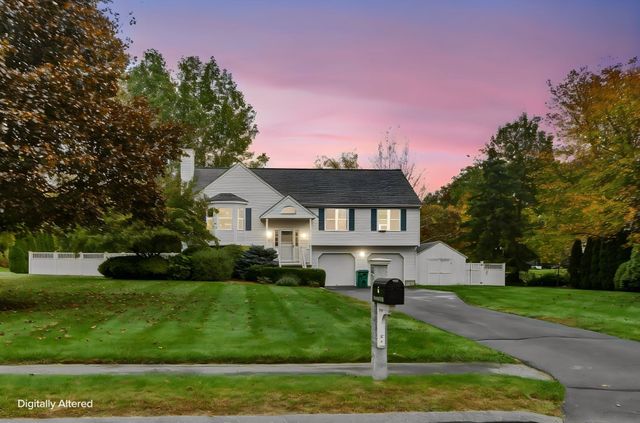 6 Clover Hill Road, Sutton, MA 01590