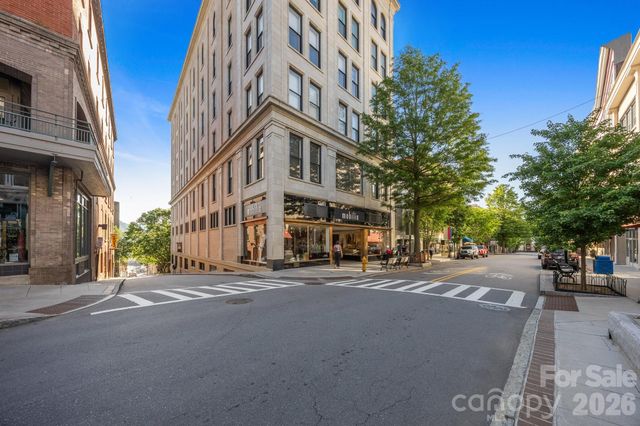 84 W Walnut Street 405, Asheville, NC 28801