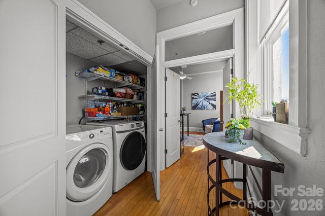 84 W Walnut Street 405, Asheville, NC 28801