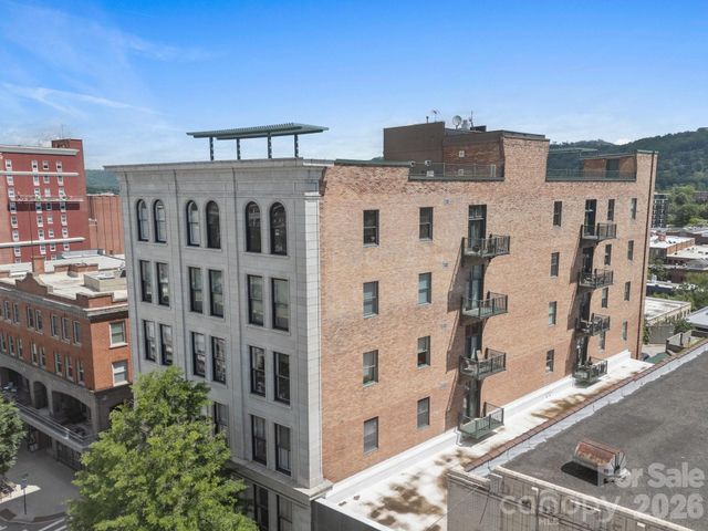 84 W Walnut Street 405, Asheville, NC 28801
