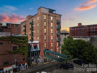 84 W Walnut Street 405, Asheville, NC 28801
