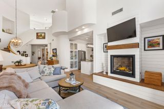 15240 N CLUBGATE Drive 141, Scottsdale, AZ 85254