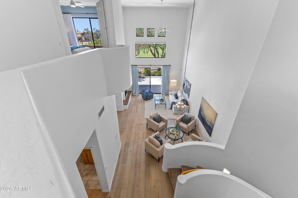 Image 17 of property listing at 15240 N CLUBGATE Drive 141, Scottsdale, AZ 85254