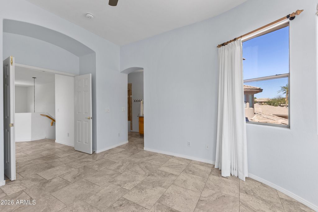 Image 20 of property listing at 15240 N CLUBGATE Drive 141, Scottsdale, AZ 85254