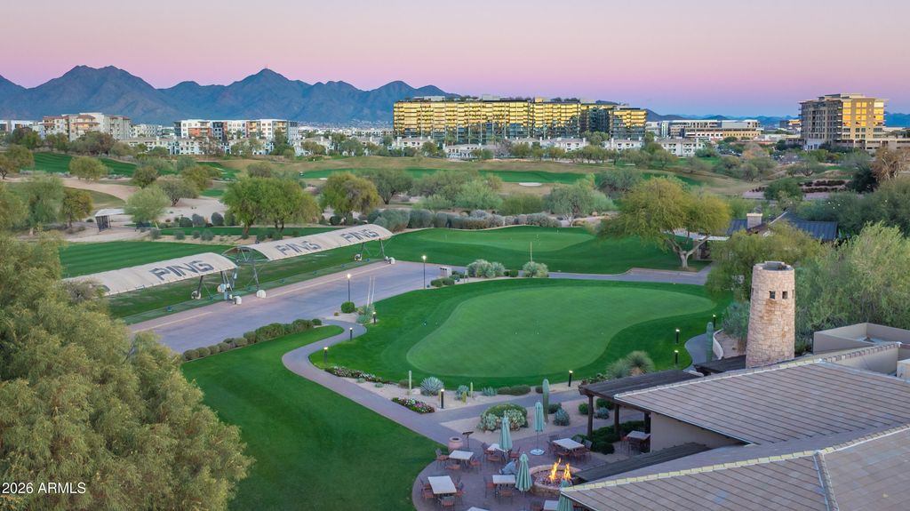 Image 37 of property listing at 15240 N CLUBGATE Drive 141, Scottsdale, AZ 85254