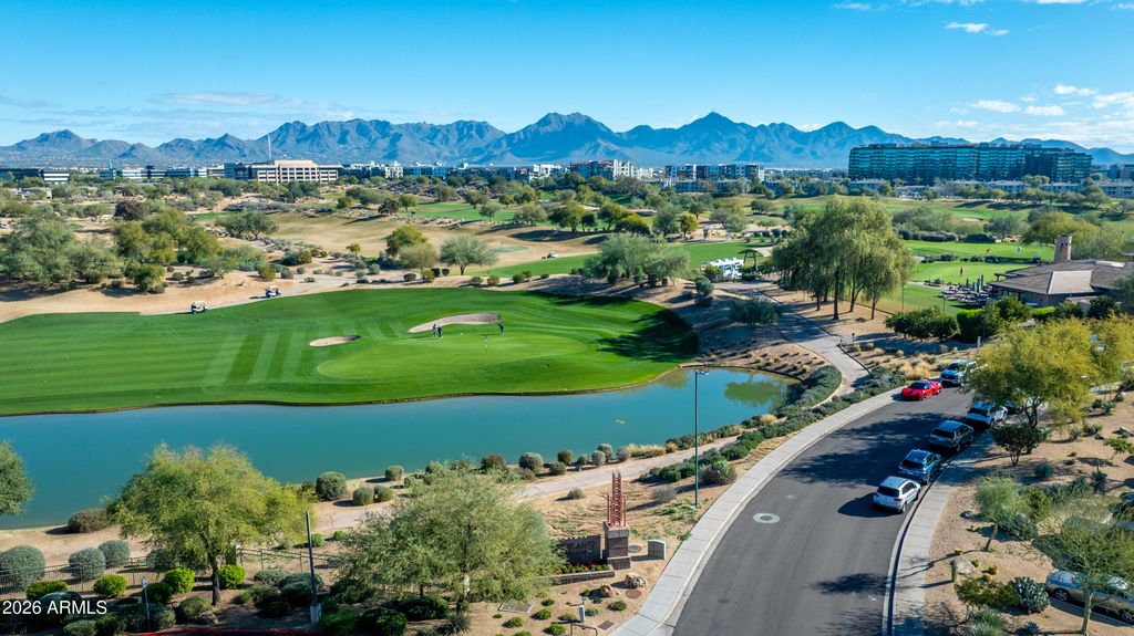 Image 43 of property listing at 15240 N CLUBGATE Drive 141, Scottsdale, AZ 85254