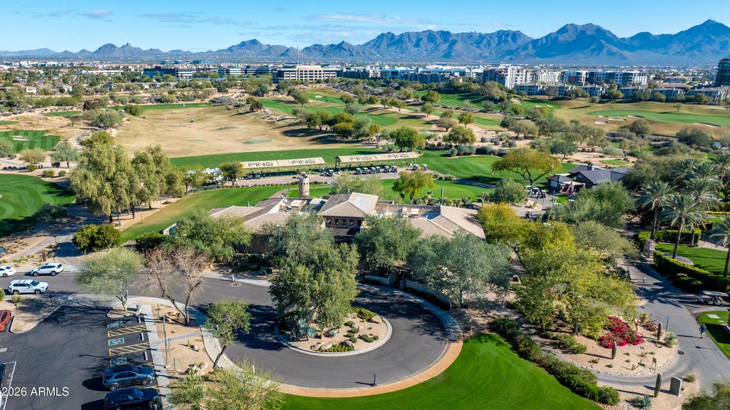 Image 44 of property listing at 15240 N CLUBGATE Drive 141, Scottsdale, AZ 85254
