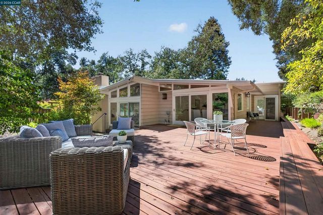 456 Camino Sobrante, Orinda, CA 94563