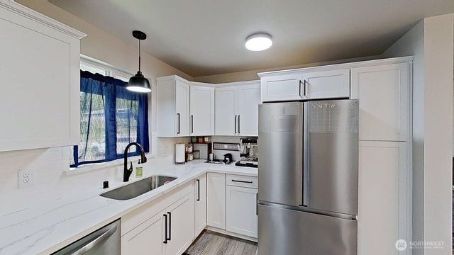 361 NE Barbara Boulevard, Belfair, WA 98528