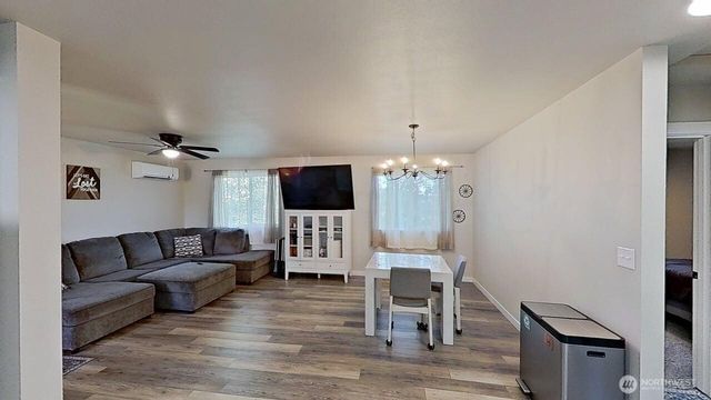 361 NE Barbara Boulevard, Belfair, WA 98528